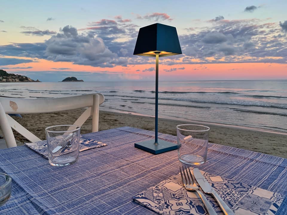 Ristorante FronteMare sul mare ad Alassio